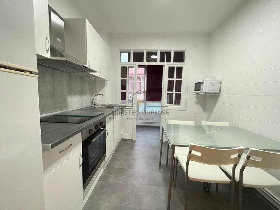 O Cuarto De Abastos Apartamento Ourense Exterior foto